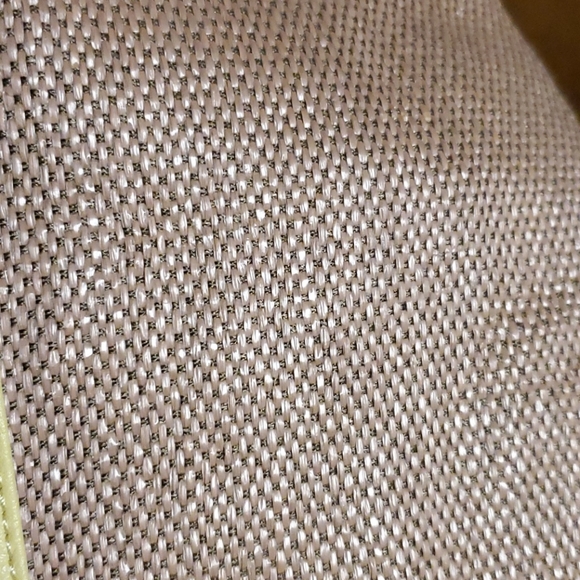 ⭐ 3/$15 ⭐ Apt. 9 woven zippered bag - Picture 3 of 14